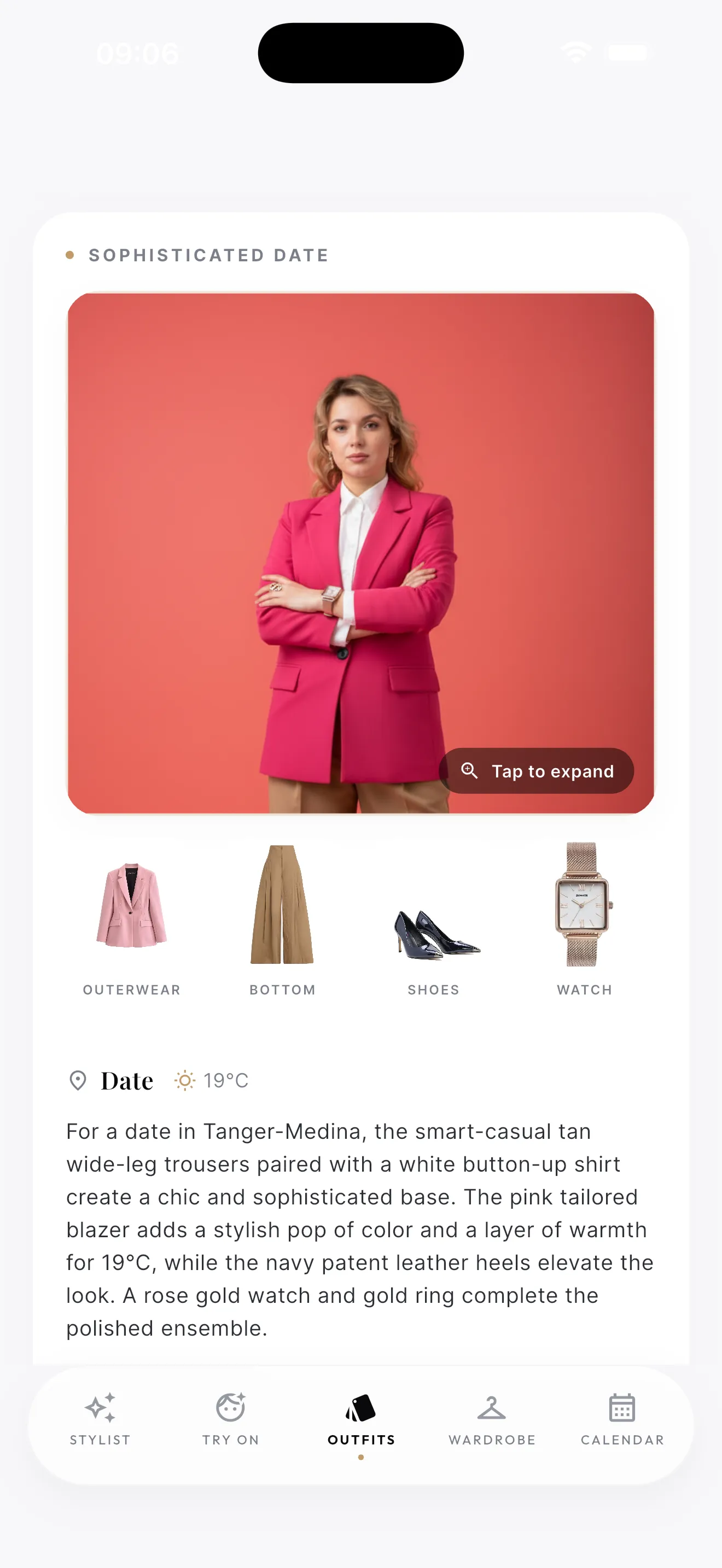 Clovy outfit history page - detailed styling explanation screen on iPhone